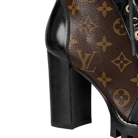 Stivaletto Louis Vuitton Star Trail Monogram For Sale at 1stDibs